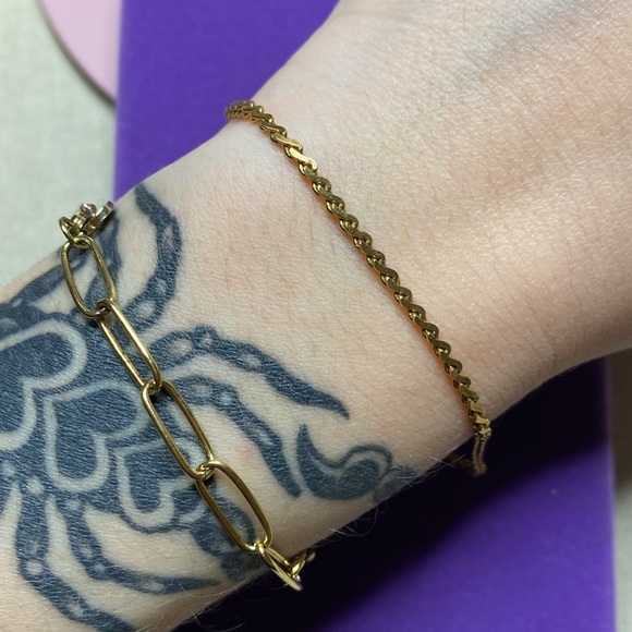 💛 Vintage Gold Plated Serpentine Bracelet - Picture 3 of 4